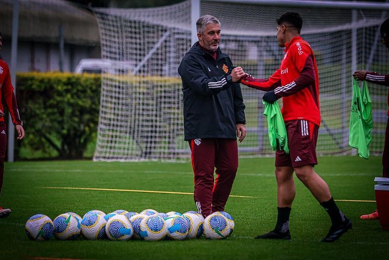 Sob comando de interino, Inter finaliza preparação para enfrentar Juventude