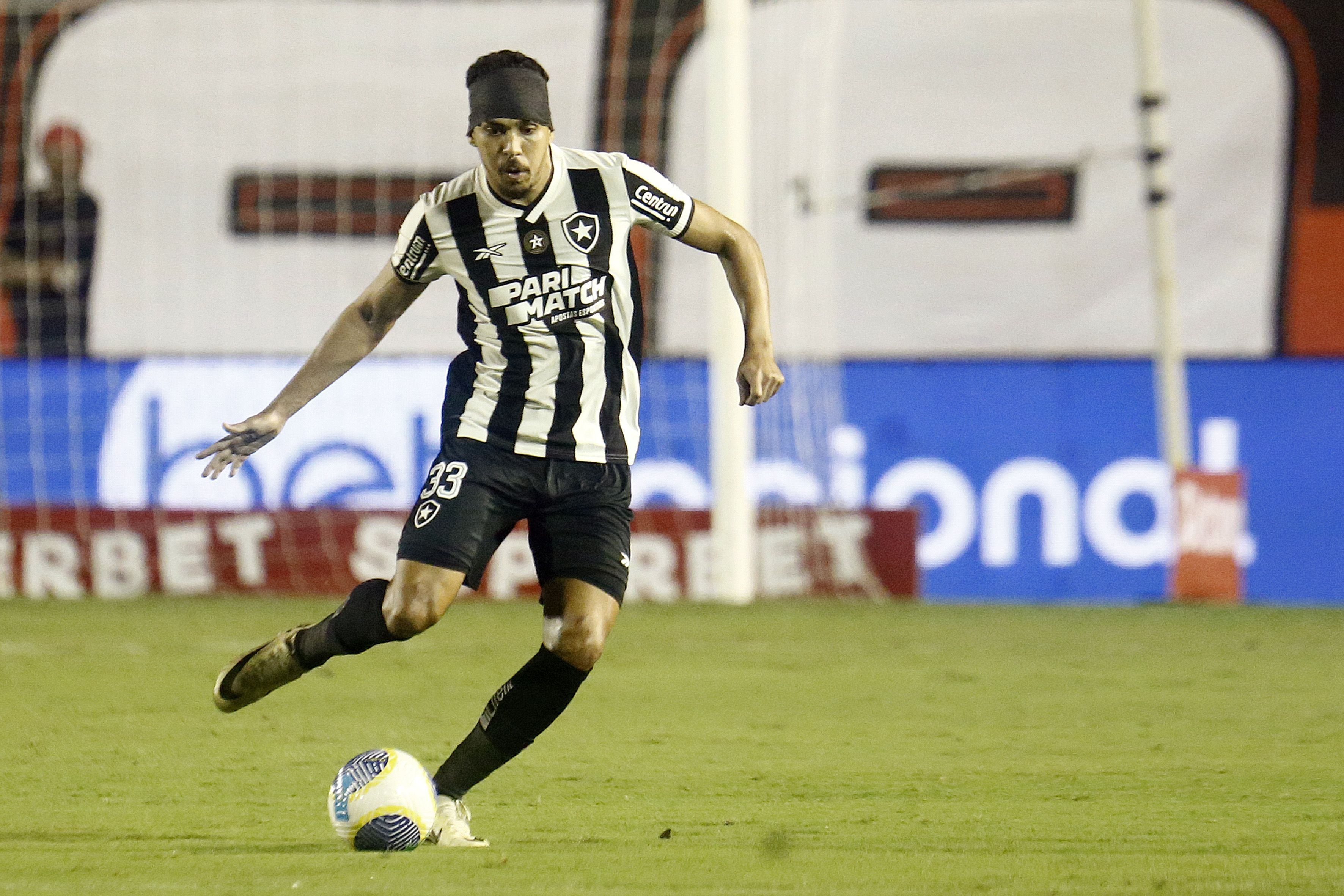 Eduardo inicia recuperação e desfalca o Botafogo; saiba mais