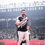 Em busca de reforços pontuais, Vasco foca na contratação de zagueiro para o elenco
