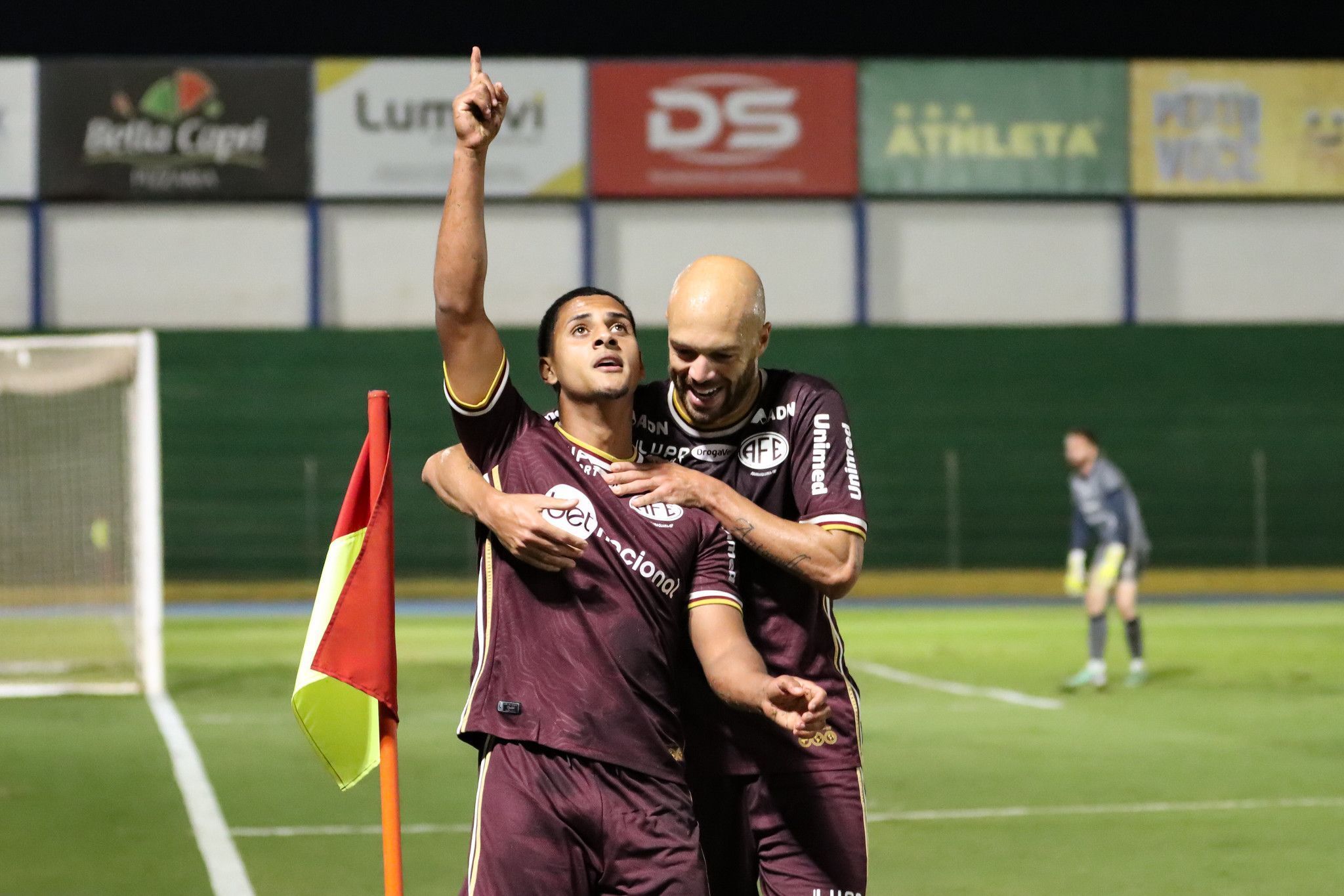 Ex-Cruzeiro marca, Ferroviária derrota Remo e segue invicta na Série C do Brasileiro