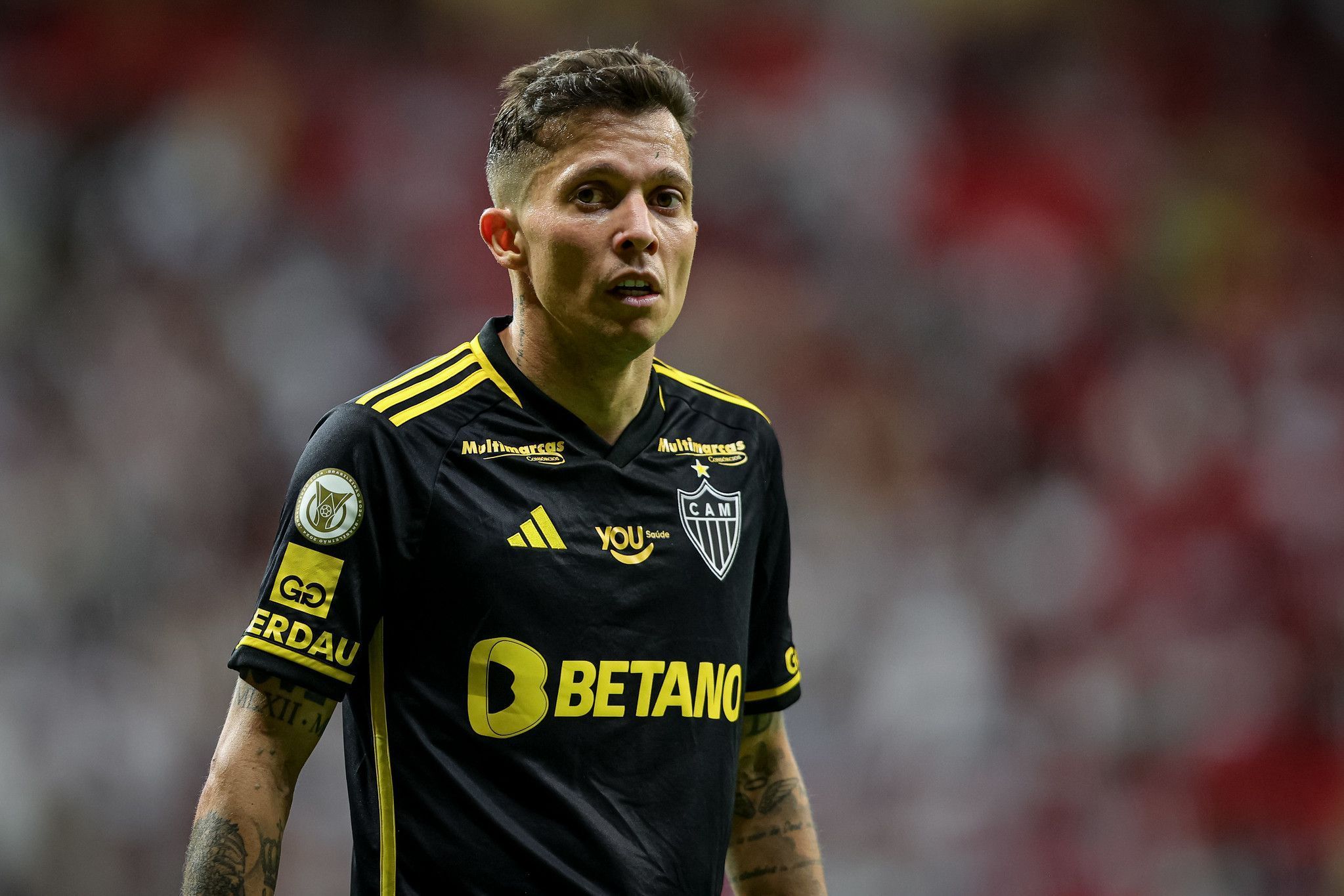 Bernard revela que número usará na camisa em 2025; veja detalhes