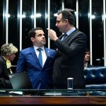 Castellar Neto toma posse no Senado, e Carlos Viana se licencia para disputar prefeitura de BH