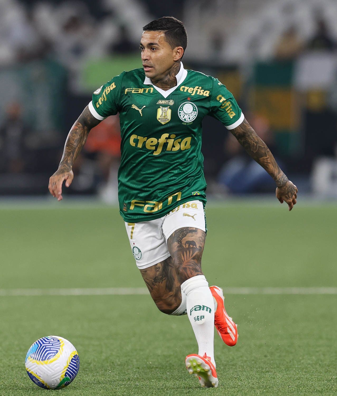 Quem joga no lugar de Estêvão? Veja opções do Palmeiras para jogo com Cruzeiro