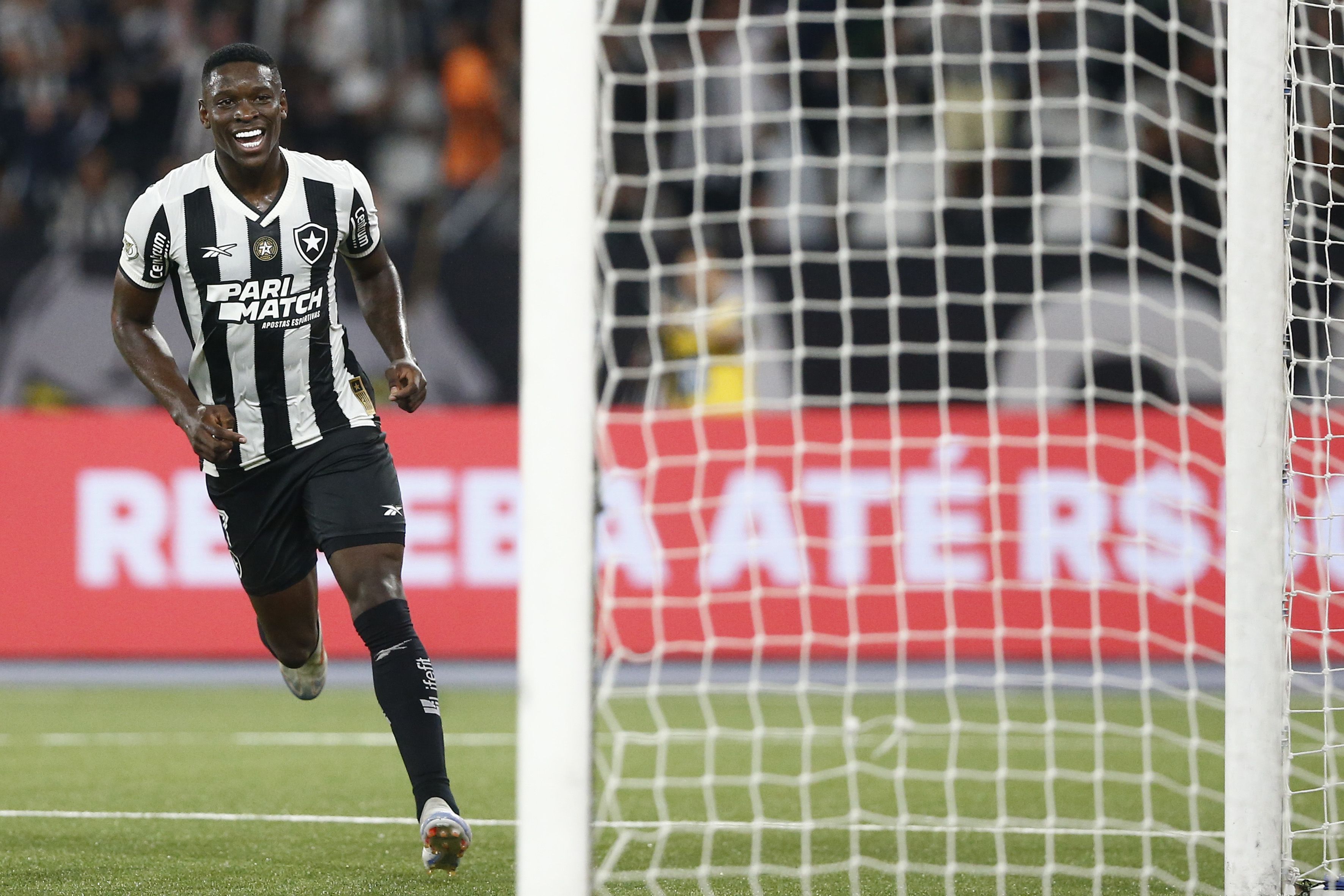 Botafogo 1x0 Internacional: veja os melhores momentos pelo Brasileiro