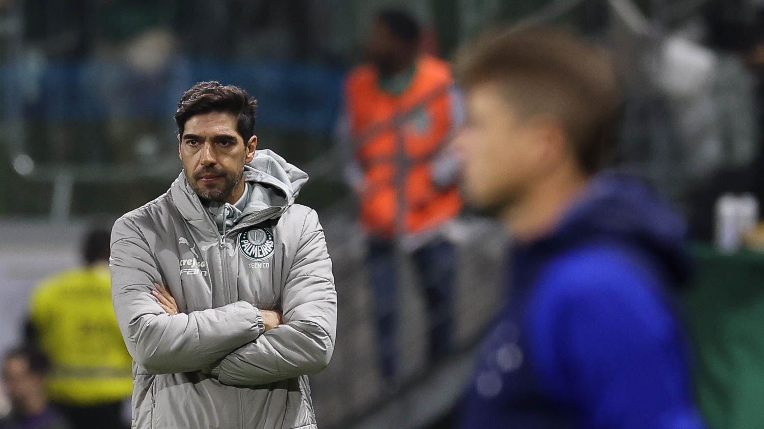 Abel Ferreira, do Palmeiras, elogia Cruzeiro e manda recado a Fernando Seabra