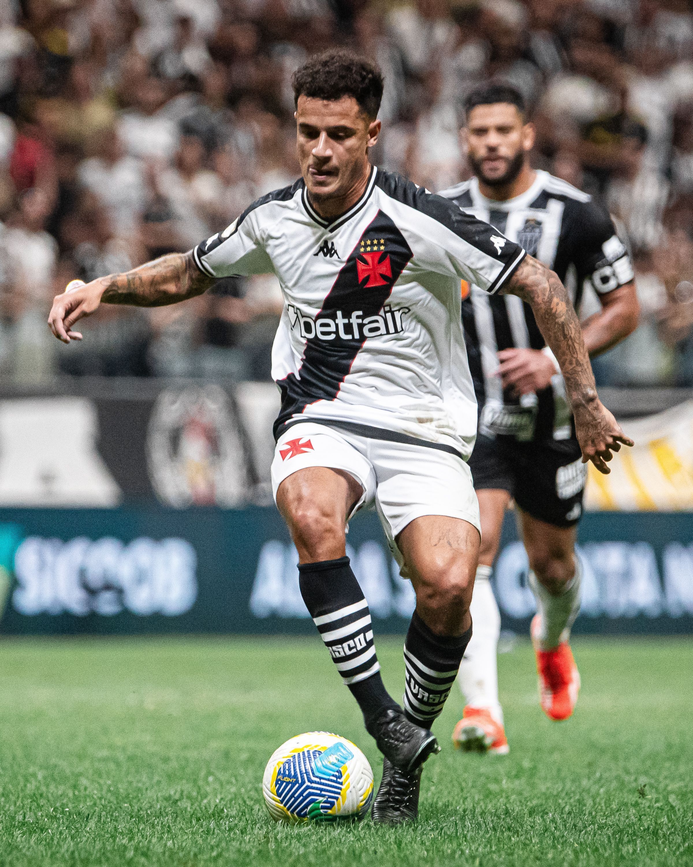 Coutinho celebra estreia pelo Vasco e avalia sua evolução para a temporada