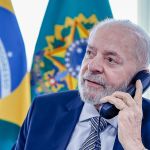 Em conversa por telefone, Lula convida presidente dos Emirados Árabes para visitar o Brasil