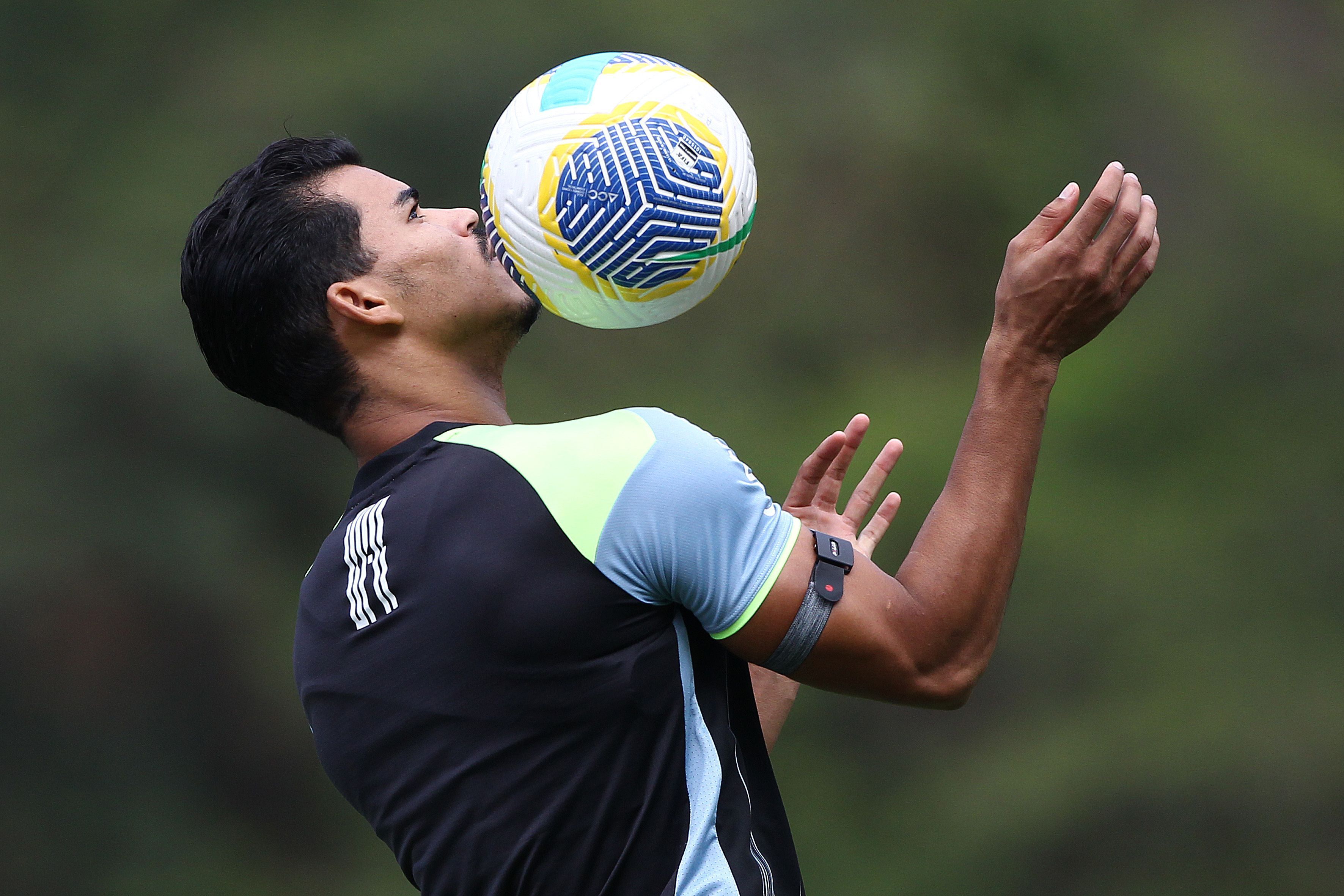 Escalação do Botafogo: Artur Jorge fará mudanças para enfrentar o Cruzeiro