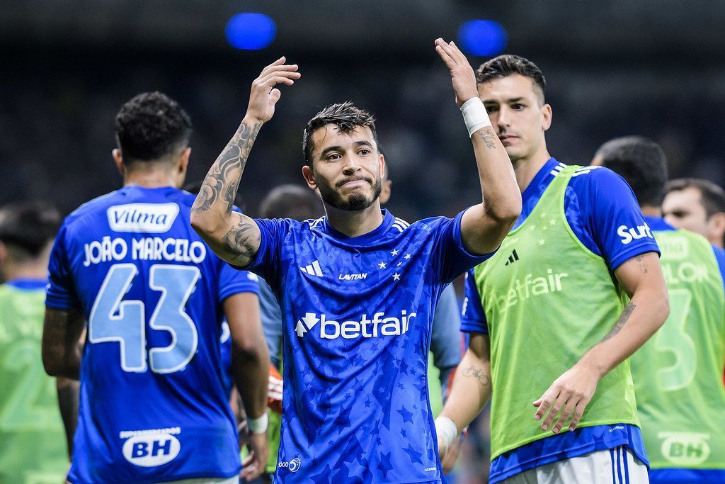 Cruzeiro volta a ter jogador convocado para a Seleção Brasileira após seis anos; relembre
