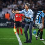Renato, do Grêmio, dispara contra arbitragem: 'E o Ednaldo desfilando em Paris'