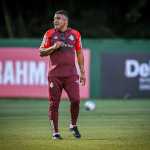 Roger Machado lamenta derrota para lanterna: 'Era jogo para três pontos'
