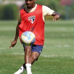 Por que Marcos Antônio ainda não estreou pelo São Paulo? Comissão técnica explica