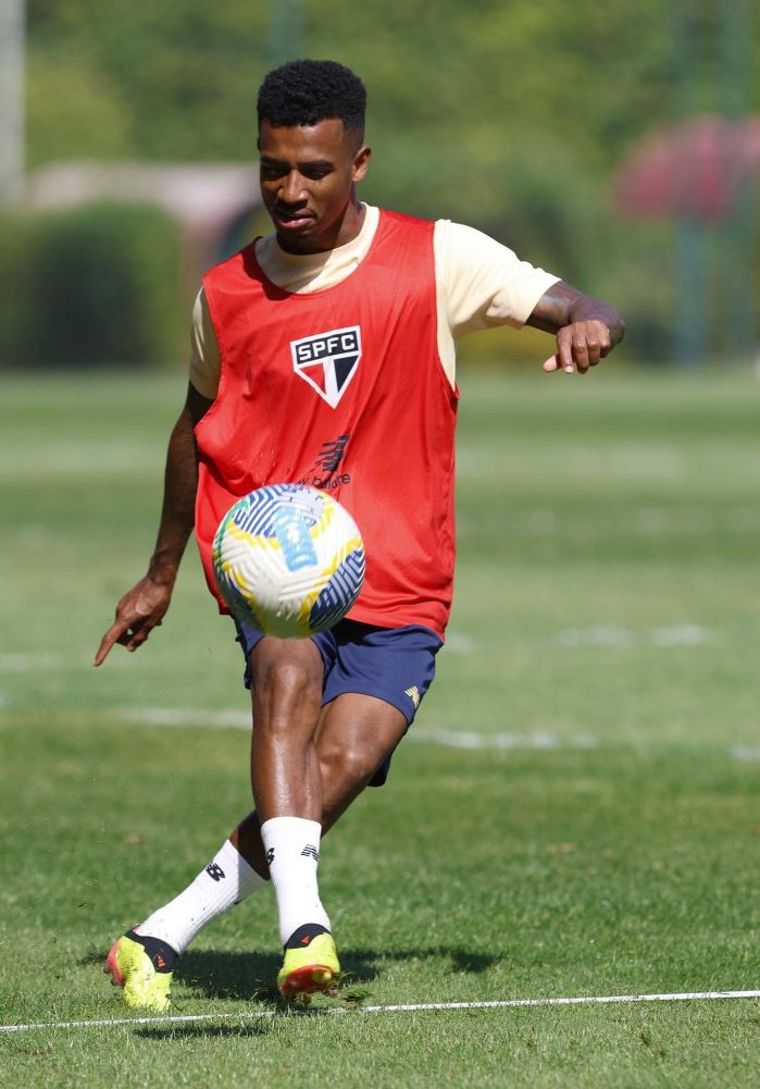 Marcos Antônio durante treino do São Paulo