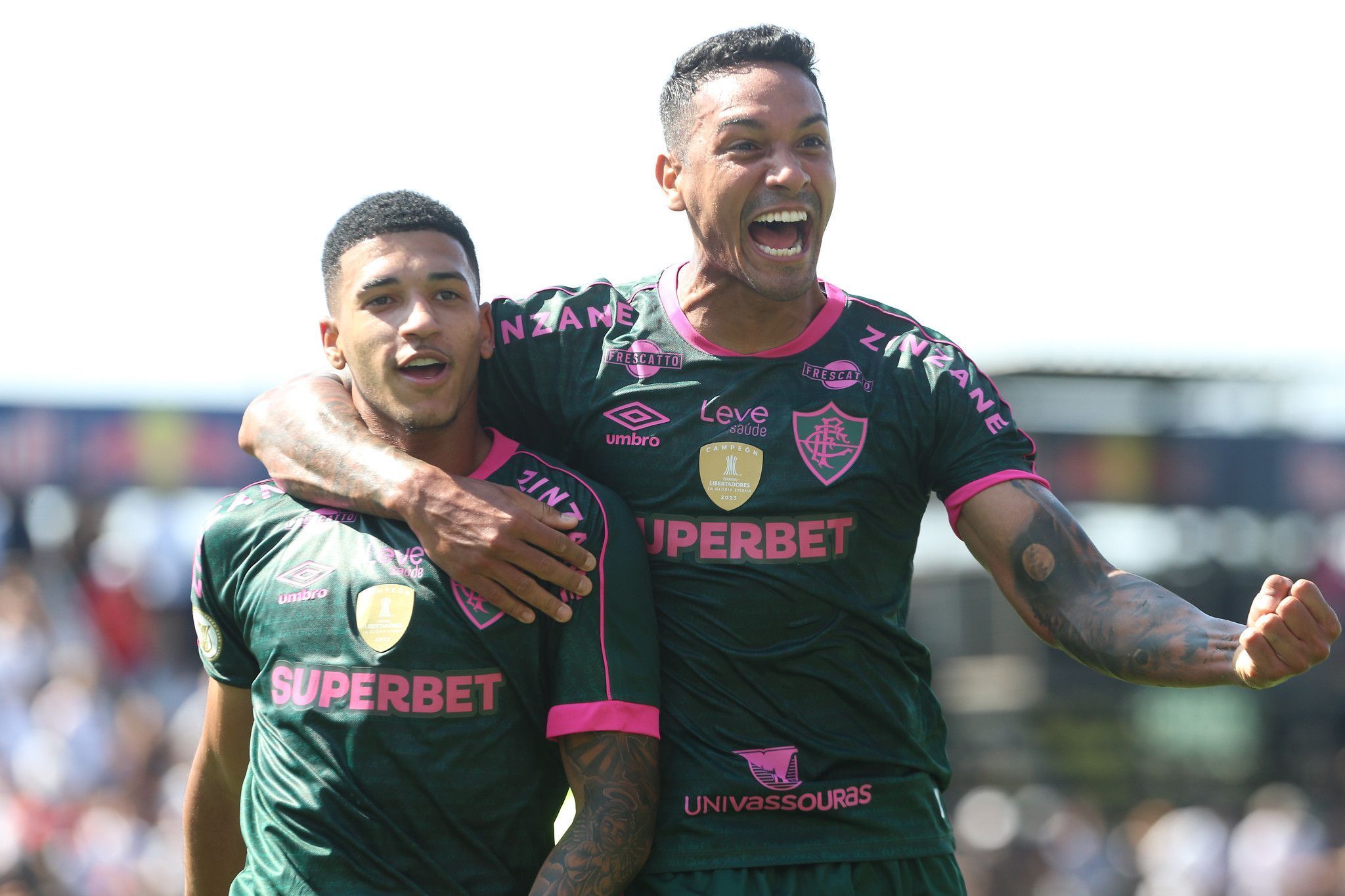 Fluminense bate RB Bragantino e emenda terceira vitória consecutiva na Série A