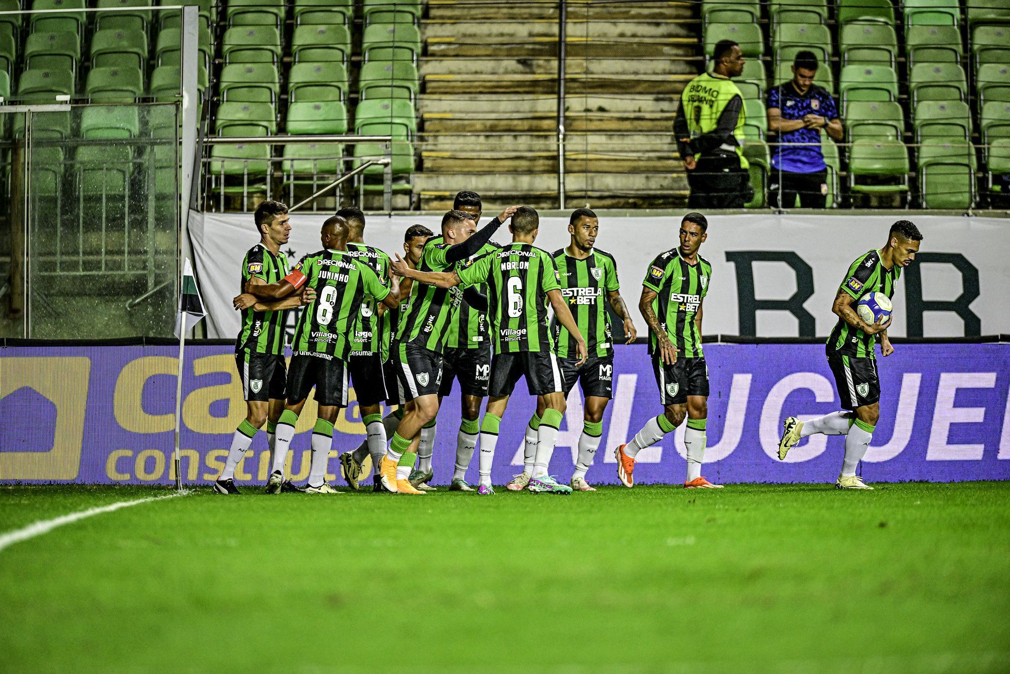 América é o único time das Séries A e B que não perdeu como mandante em 2024