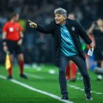 Renato avalia empate do Grêmio com Corinthians e puxa orelha de jogadores