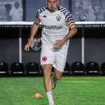 Volante do Vasco aponta o grande vilão da instabilidade da equipe nos últimos jogos