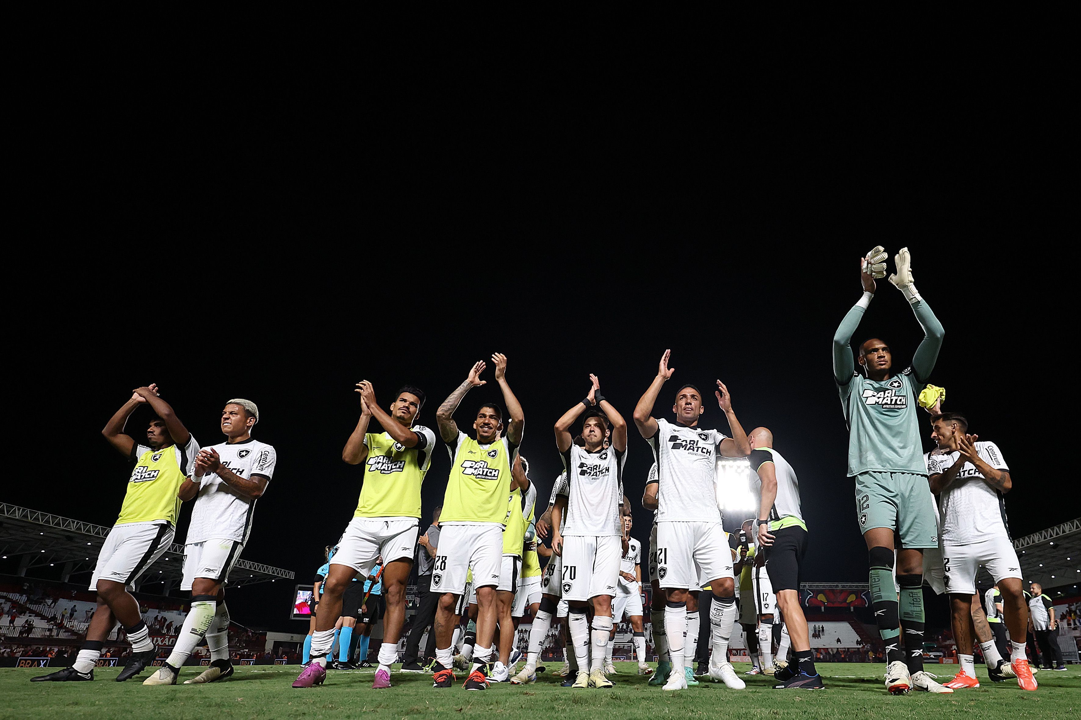 Botafogo desafia escrita contra o Juventude para manter-se líder do Brasileirão