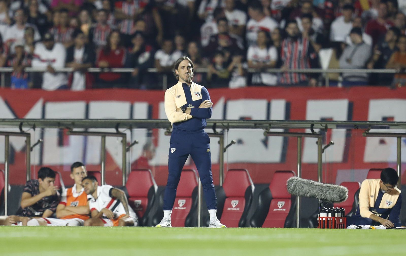 Zubeldía destaca nível de atuação do São Paulo: 'Terminei desfrutando'