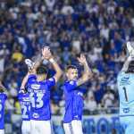 Titular do Cruzeiro leva cartão nos acréscimos e está fora do clássico no Brasileirão