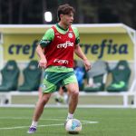 Após sequência, lateral do Palmeiras diz o que muda entre futebol argentino e brasileiro