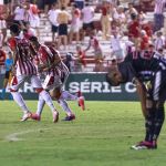 Dentro de casa, Náutico bate Botafogo-PB e mantém chances de avançar na Série C