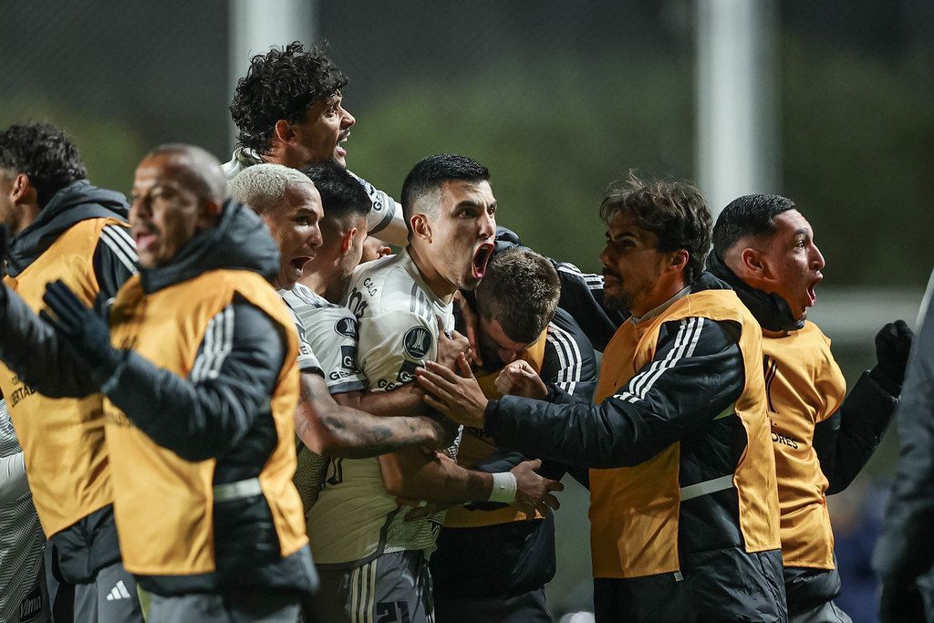 Comentarista rasga elogios a jogador do Atlético após empate com San Lorenzo