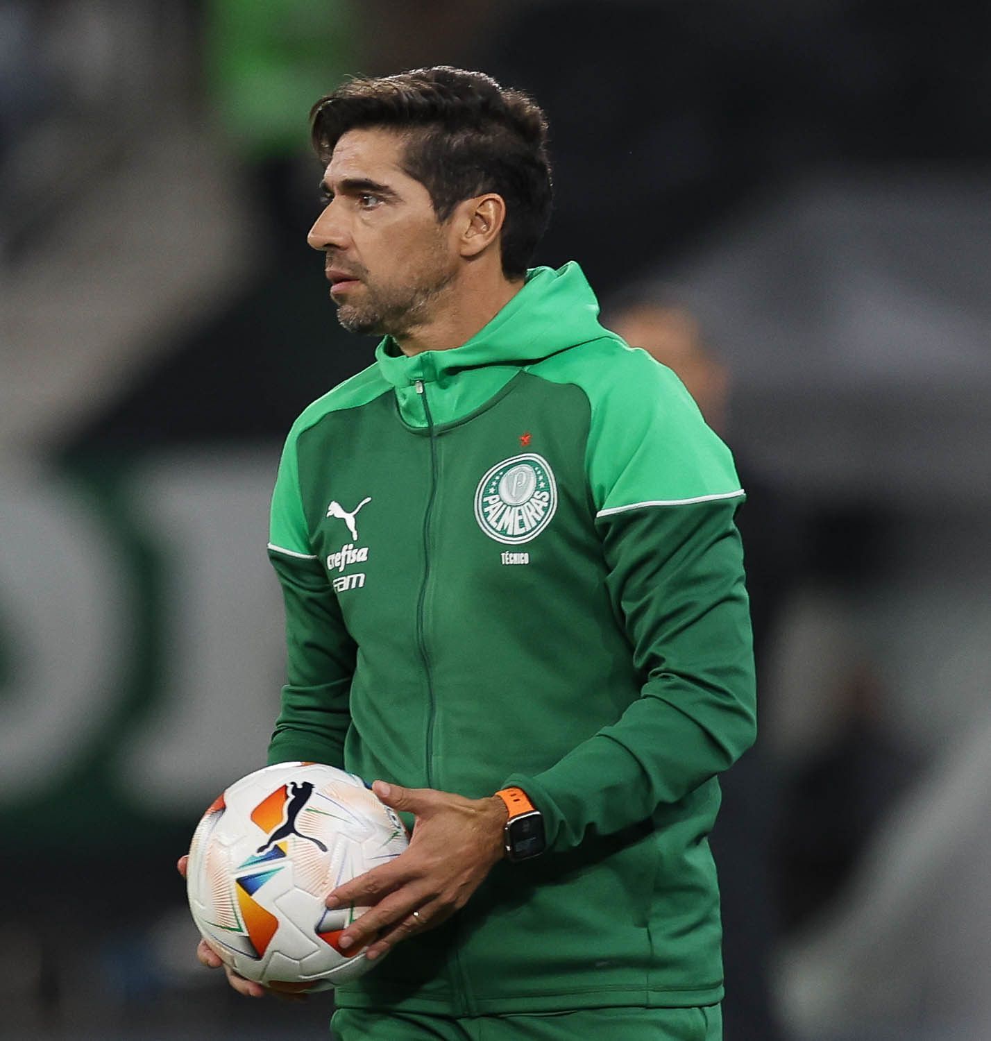 Abel faz promessa, mas histórico pelo Palmeiras largando atrás no mata-mata é desfavorável