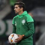 Abel faz promessa, mas histórico pelo Palmeiras largando atrás no mata-mata é desfavorável