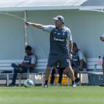 Em recuperação de lesão, atacante do Atlético vai a campo na Cidade do Galo