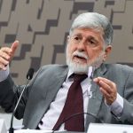 Brasil não vai reconhecer governo da Venezuela se atas não aparecerem, diz Amorim