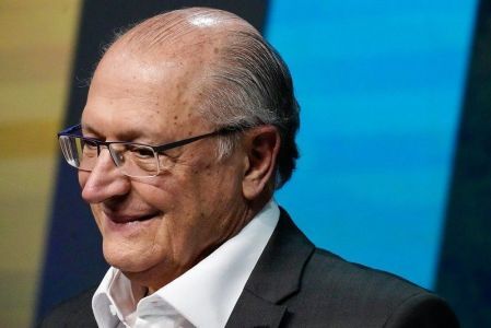 À CNN, Alckmin lembra de bom humor de Silvio Santos enquanto era refém em sequestro | CNN Brasil