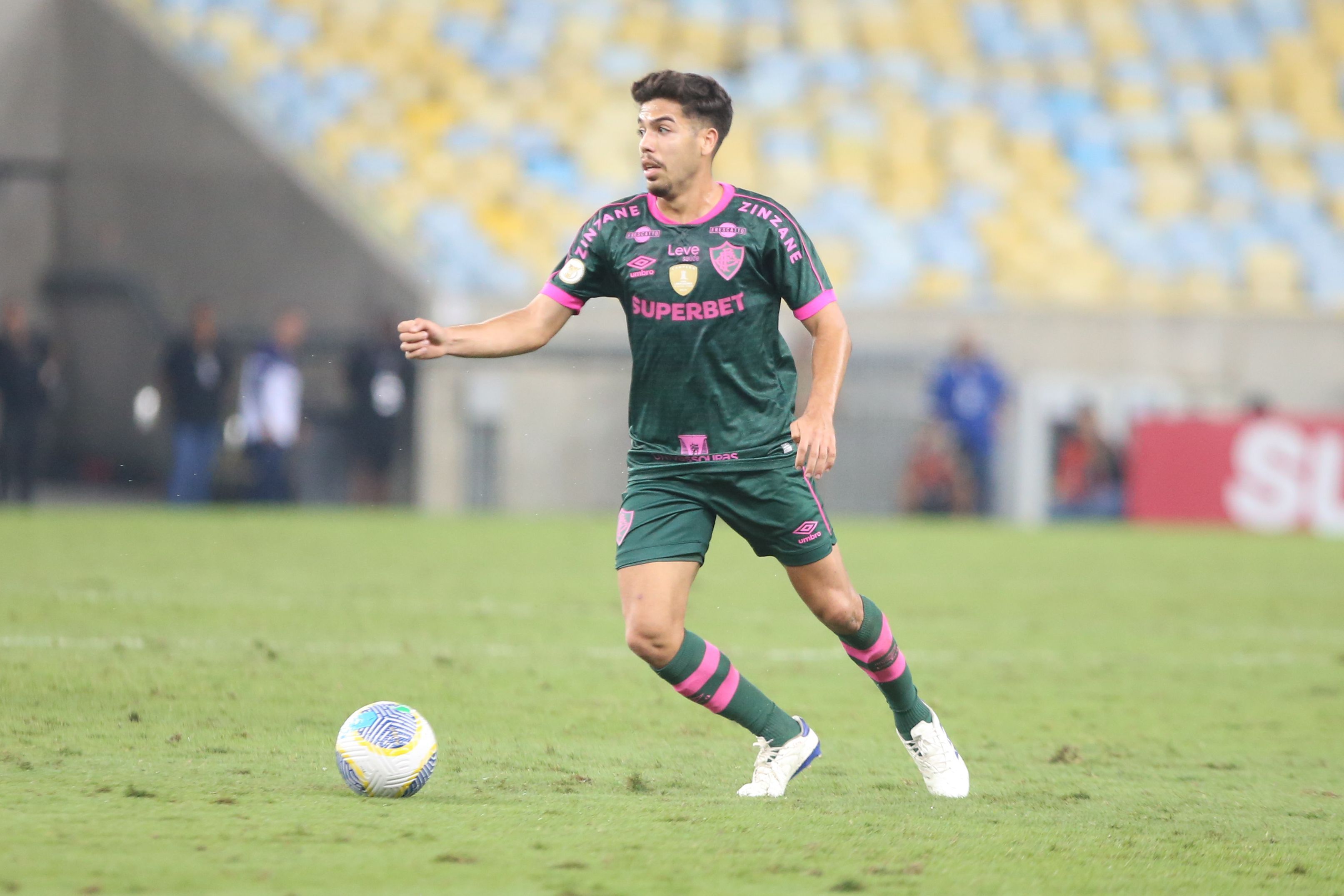 Volante do Fluminense revela discurso de Thiago Silva após empate no Brasileiro