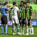 América perde pênalti, fica no empate com a Chapecoense e deixa o G4 da Série B