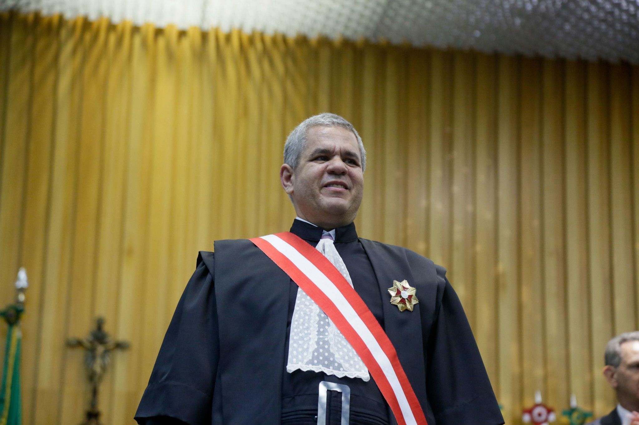 Mineiro Fabrício Gonçalves toma posse como ministro do TST