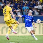 Cruzeiro encerra jejum de 27 anos com vitória em cima do Boca, no Mineirão