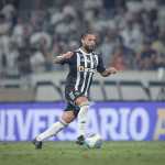 Otávio revela bastidores do vestiário e pedido de Milito a jogadores do Atlético