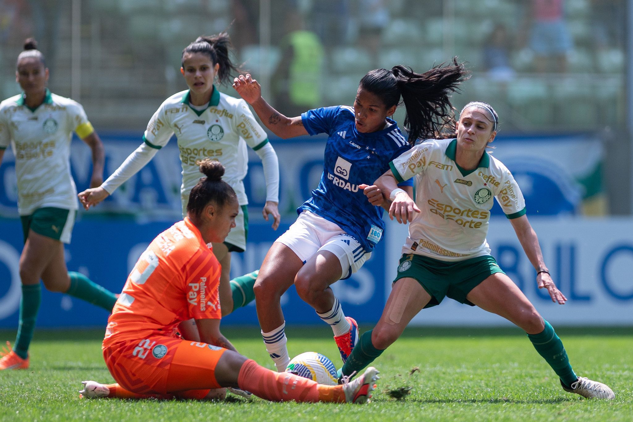 Cruzeiro perde em casa para o Palmeiras pelas quartas do Brasileiro Feminino