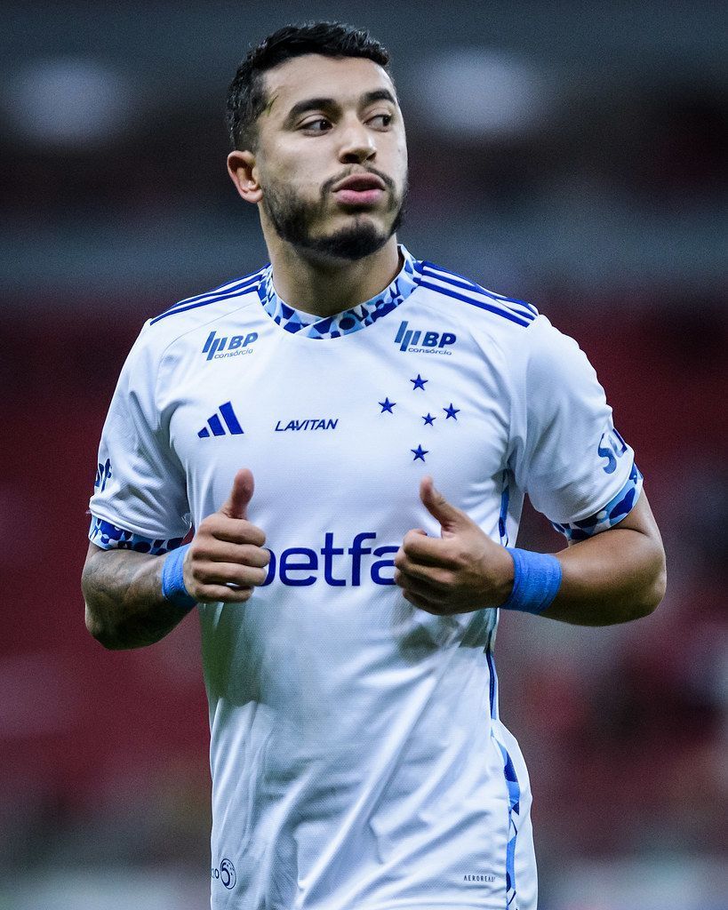 William, do Cruzeiro, reage à convocação para a Seleção Brasileira