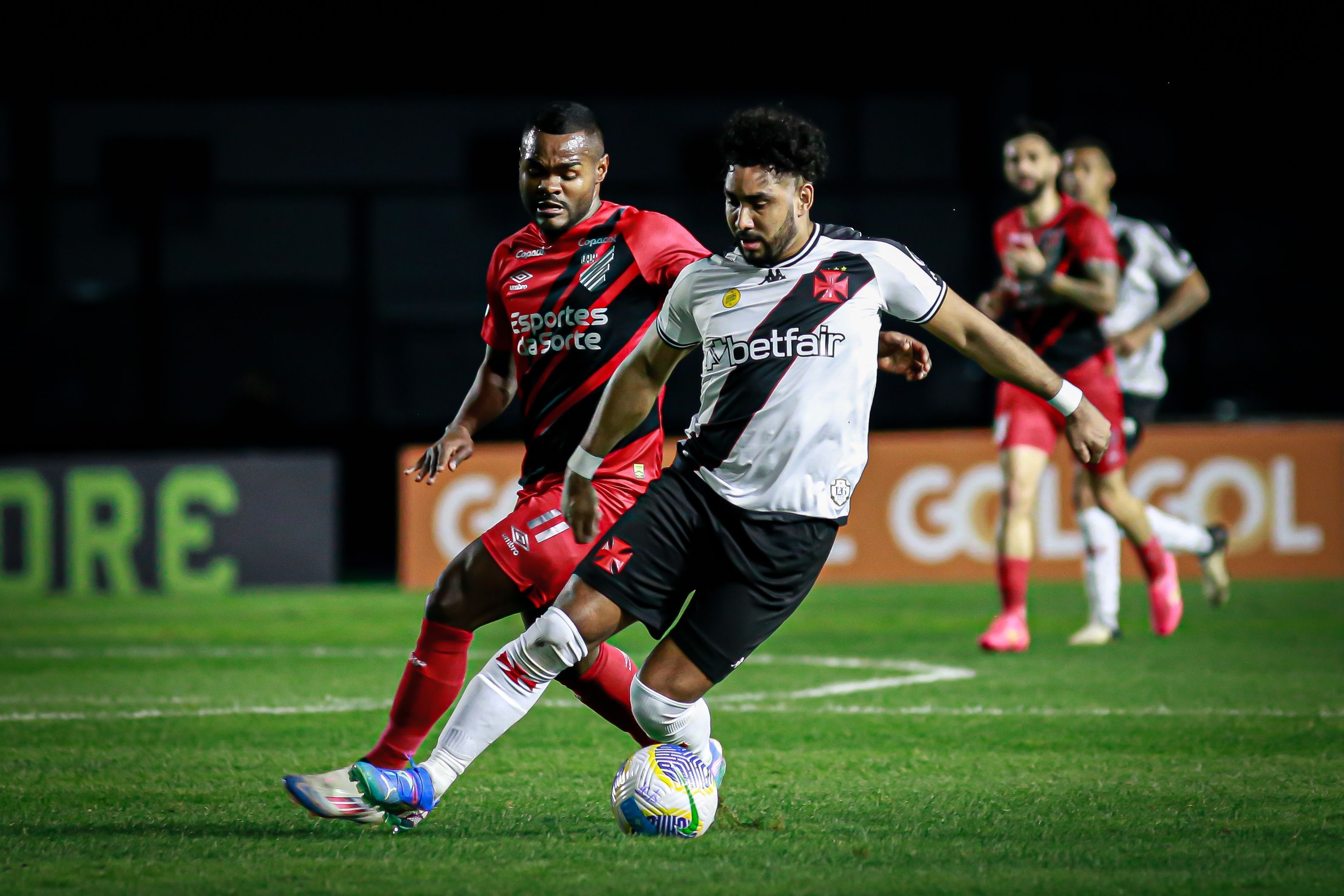 Vasco x Athletico-PR: veja os prováveis times pela Copa do Brasil