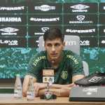 Uruguaio chega com a missão de substituir ídolo recente do Fluminense