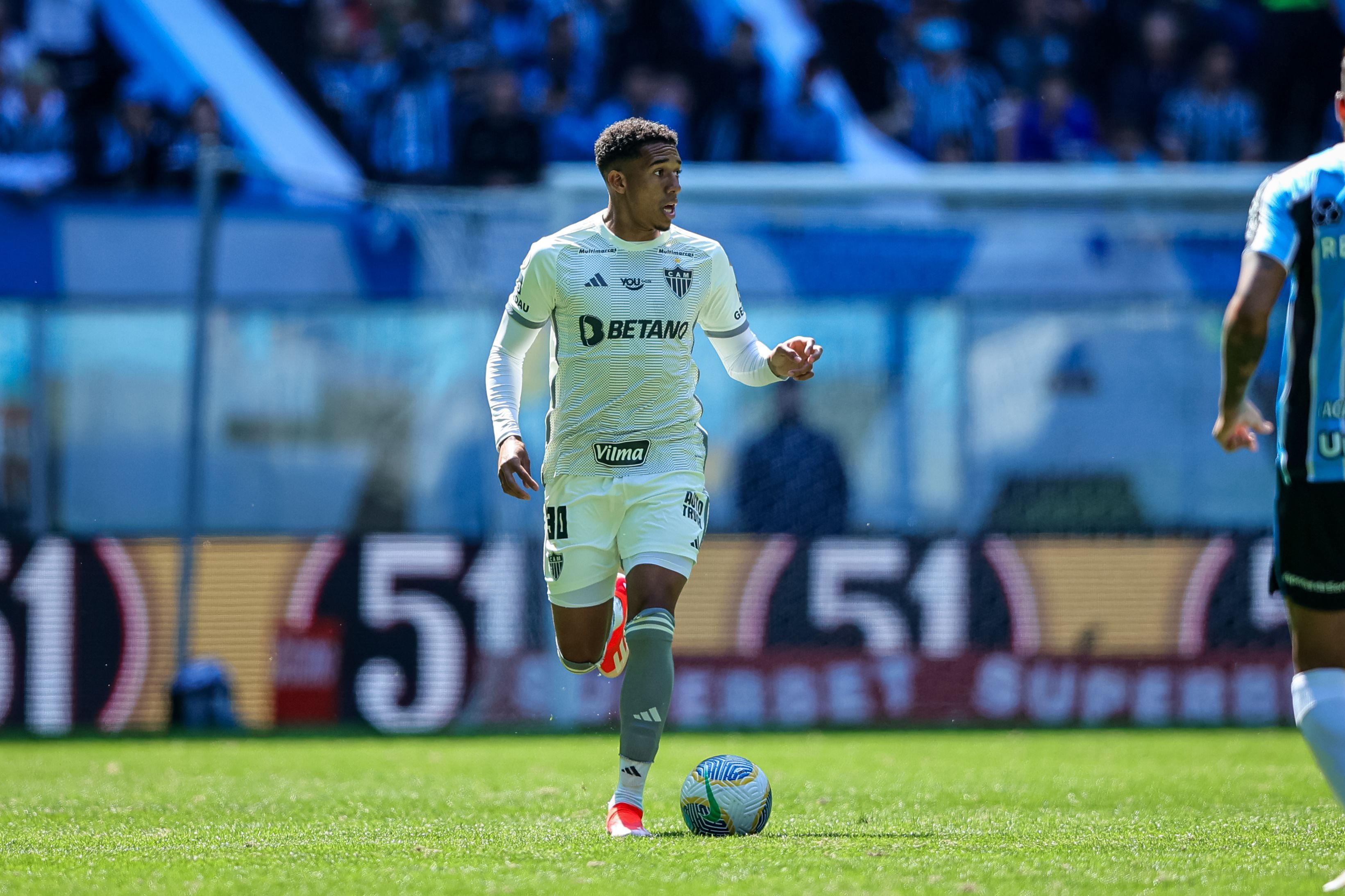 Herói do Atlético, Palacios reage à virada sobre o Grêmio no Brasileiro
