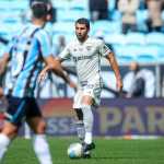 Titular do Atlético projeta duelo contra a Seleção Brasileira nas Eliminatórias