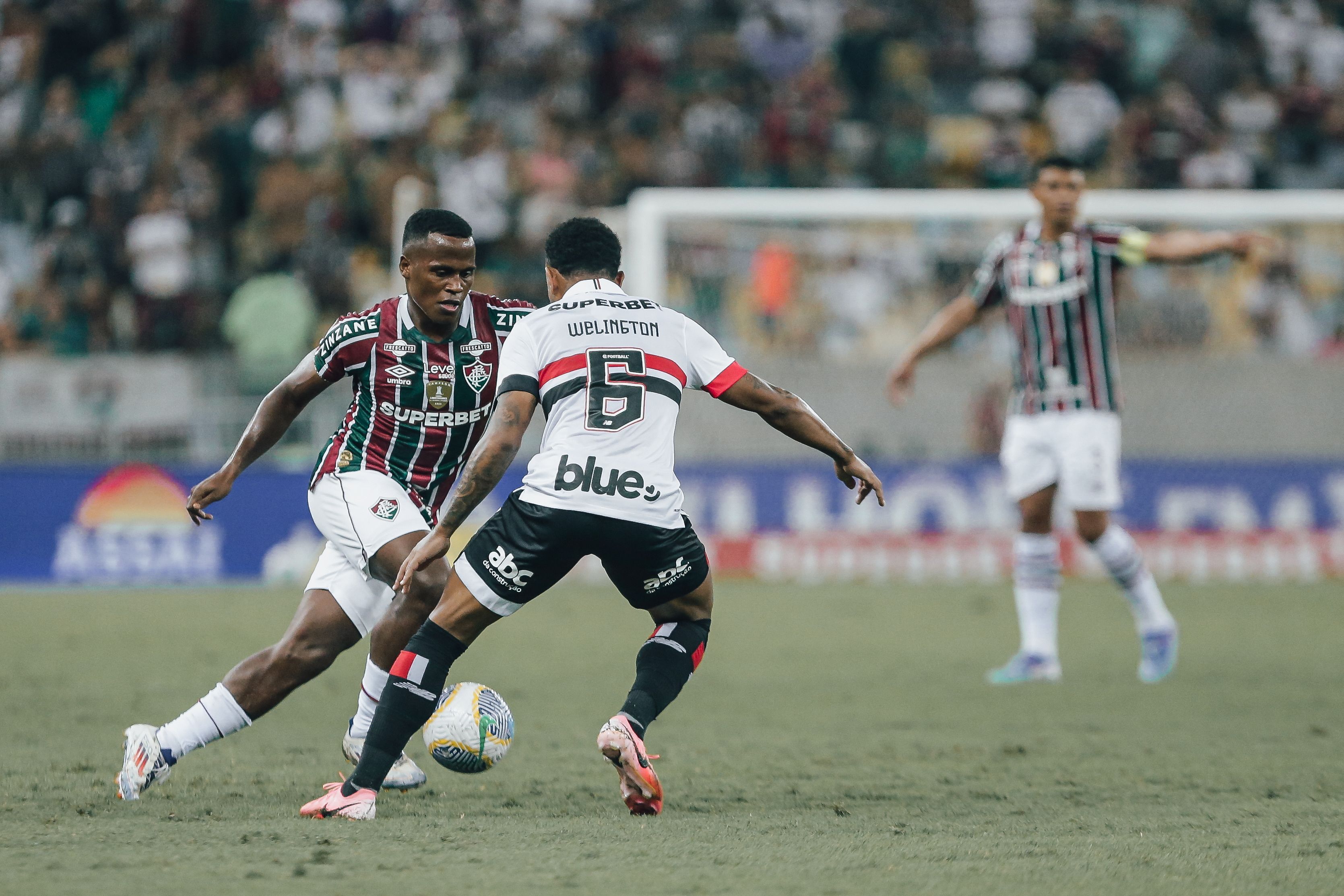 Após venda de André, Fluminense recusa proposta por atacante titular