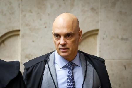 Moraes manda Bolsonaro comprovar convite para posse de Trump | CNN Brasil