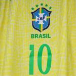 Brasil muda amarelo do uniforme principal após camisa vermelha polêmica, crava site