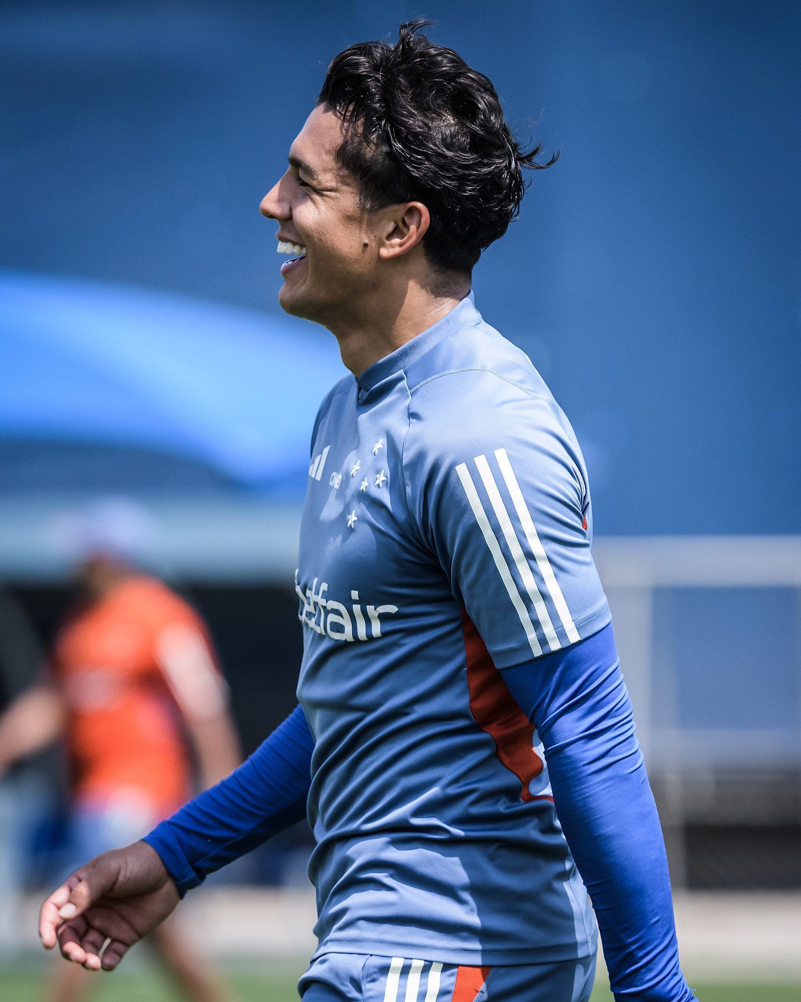 Romero exalta tradição do Cruzeiro e crava: ‘Candidato ao título da Sul-Americana’