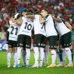 Vasco pode ter mudanças para o duelo diante do Palmeiras