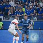 Atacante volta a jogar pelo Cruzeiro após quase dois meses afastado