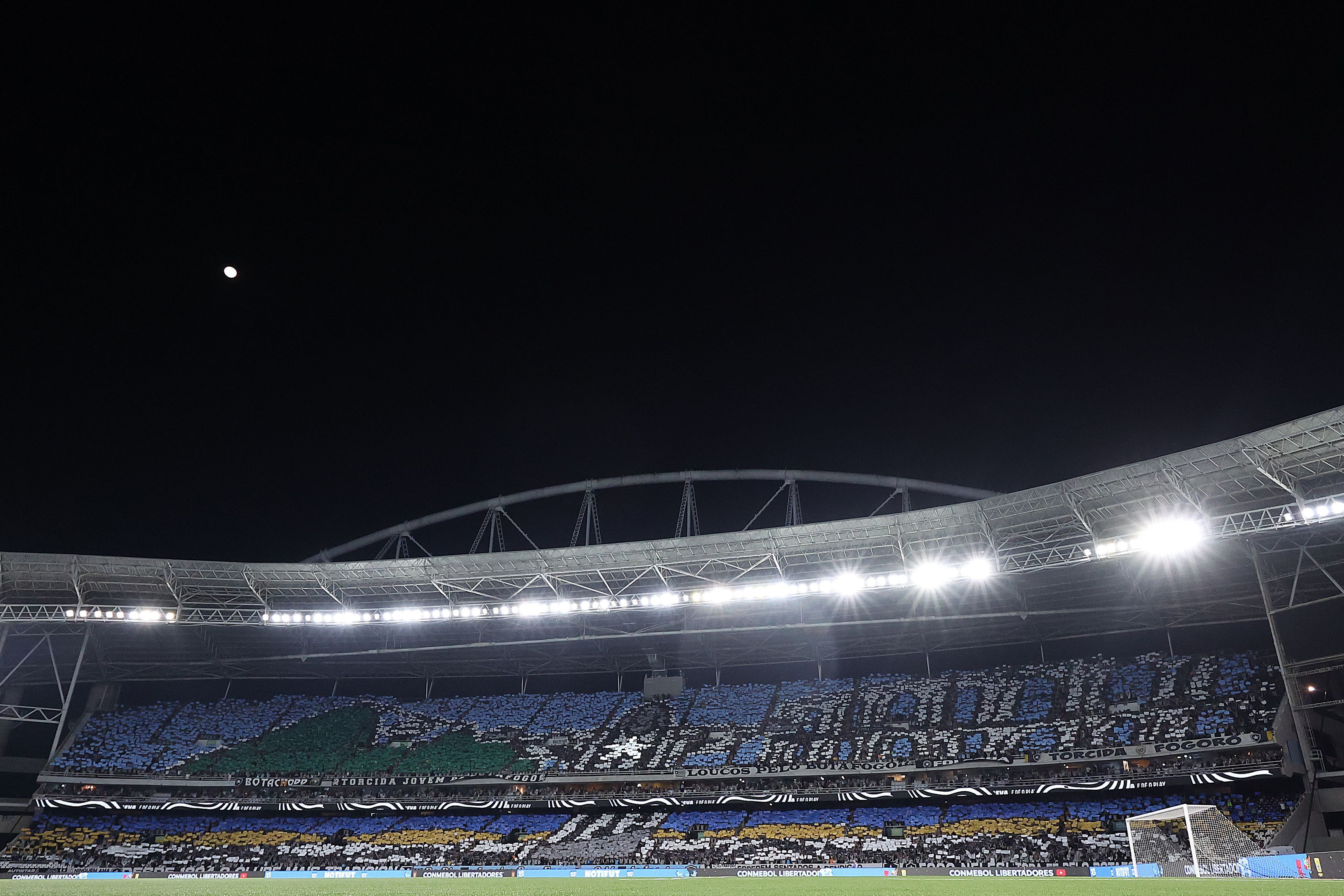 Com público recorde, veja a festa da torcida do Botafogo em jogo da Libertadores